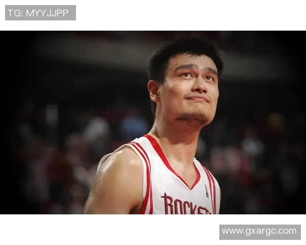 姚明加索尔王治郅三位篮球巨星的传奇故事与时代影响力探讨 姚明加索尔王治郅三位篮球巨星的传奇故事与时代影响力探讨