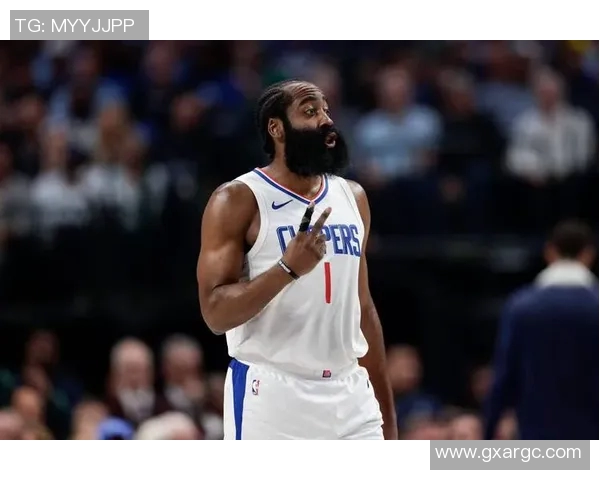 火箭阵中之核!哈登场均数据称霸西部各项数据高居榜首 火箭阵中之核!哈登场均数据称霸西部各项数据高居榜首