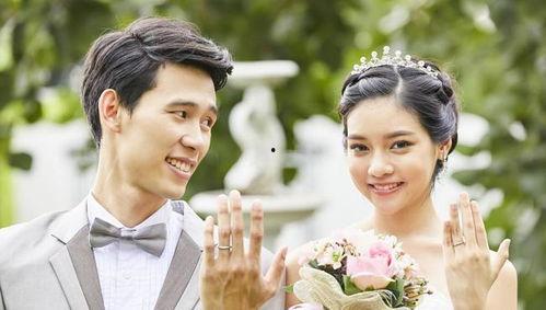 锦帐春风拂旧尘（退婚当日，我嫁侯门为尊）,退婚侯门，我嫁尊贵